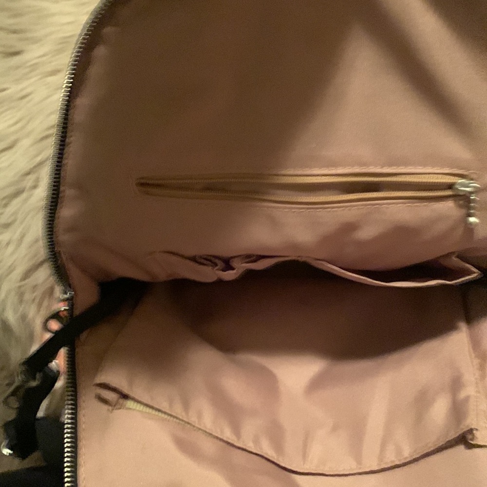 Baggallini Backpack - image 4